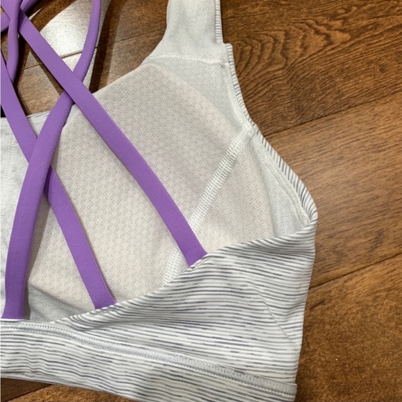 LULULEMON Free To Be Serene Sports Bra - Picture 6 of 7